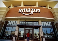 Amazon наймет на праздники 100 тысяч временных сотрудников