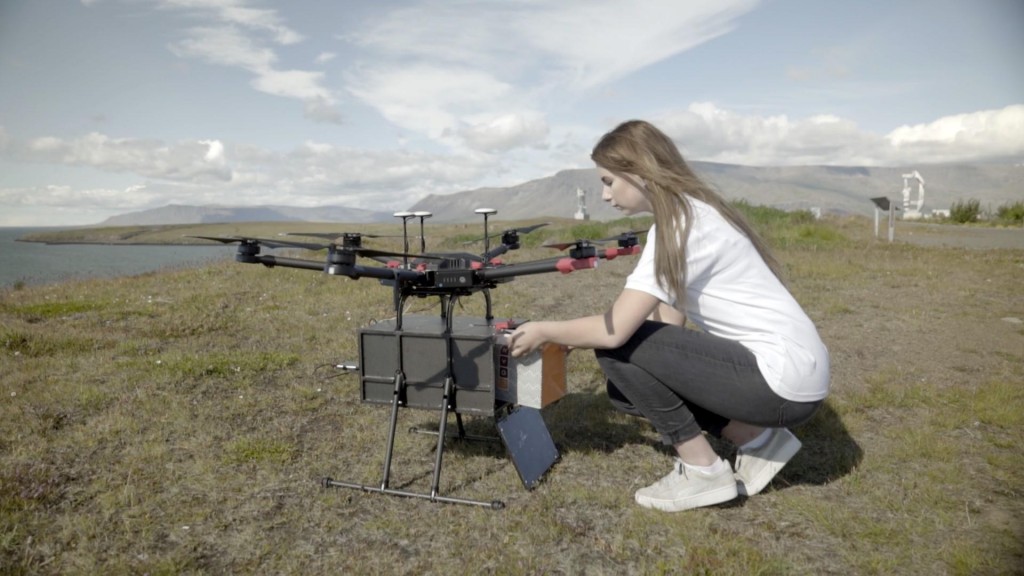 В Исландии начнут доставлять дронами