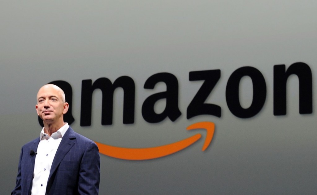 Amazon увеличит штат в "высокий сезон"
