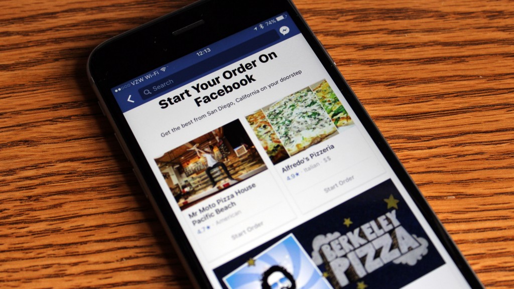 Facebook запускает заказ еды