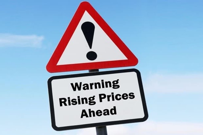 Поставщики бытовой техники поднимут цены из-за падения курса рубля