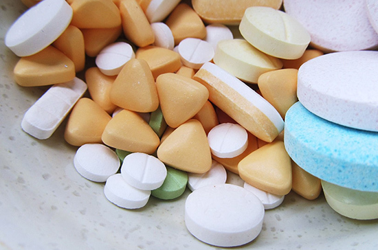 Омбудсмен назвала онлайн-продажу лекарств "опасной зоной"