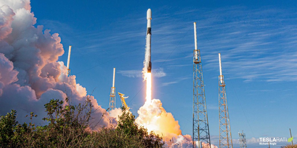 Компания Илона Маска принимает онлайн-заказы на запуск спутников