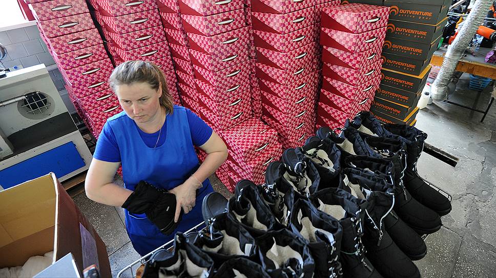 "Обувь России" планирует за год выдать через ПВЗ 1,6 млн посылок