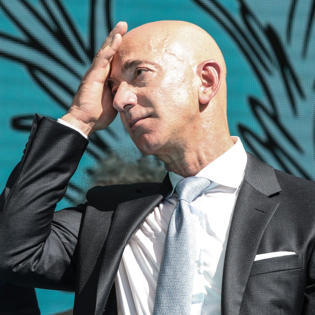 Джефф Безос уйдет с поста гендиректора Amazon