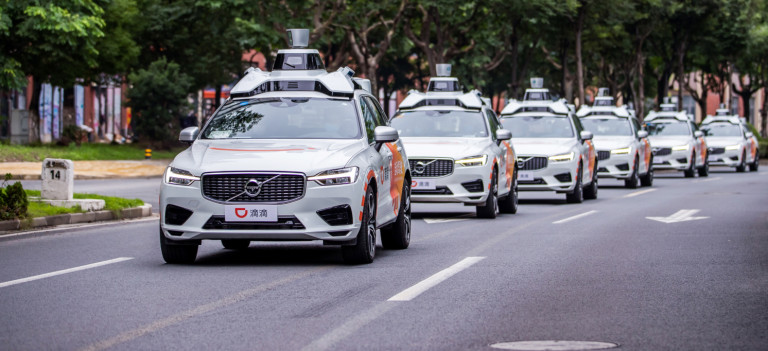 "Китайский Uber" начал экспансию в российские регионы