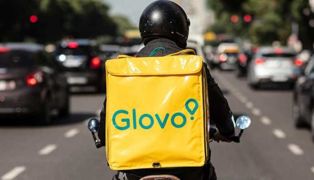 Glovo выходит на белорусский рынок доставки еды и других товаров повседневного спроса. С кем ему там придется бороться за клиентов?