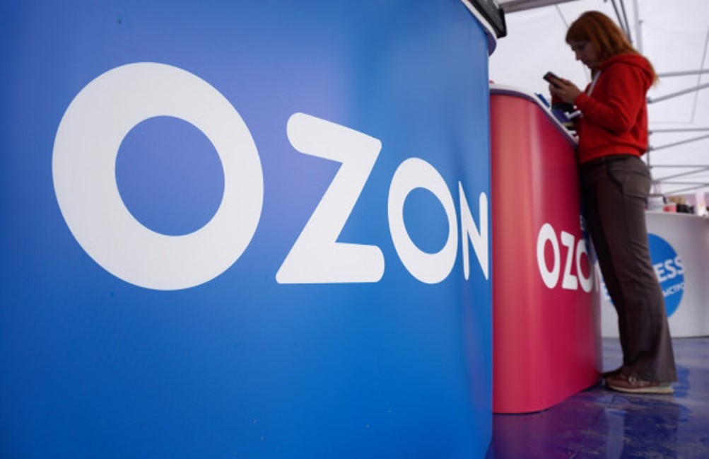 Растет и не боится уходить в минус. Выручка, прибыль, количество клиентов и заказов Ozon по итогам III кв. 2021