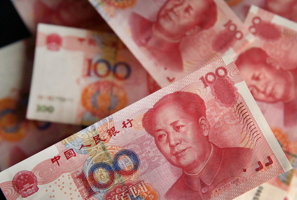 Ритейлеры переходят на юани в расчетах с Китаем