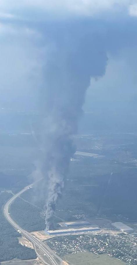 Пожар на складе Озона с самолета
