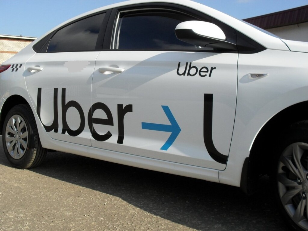 Яндекс Такси теперь полностью принадлежит "Яндексу": российская компания выкупила долю у Uber